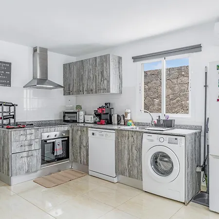 For Lanzarote Holidays House Πλάγια Μπλάνκα