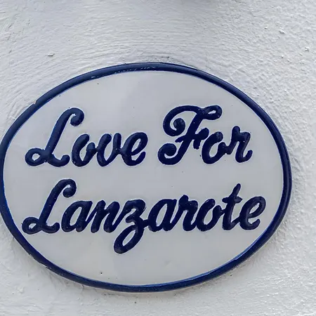 בית נופש For Lanzarote Holidays House