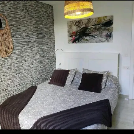 For Lanzarote Holidays House بيت للعطل *